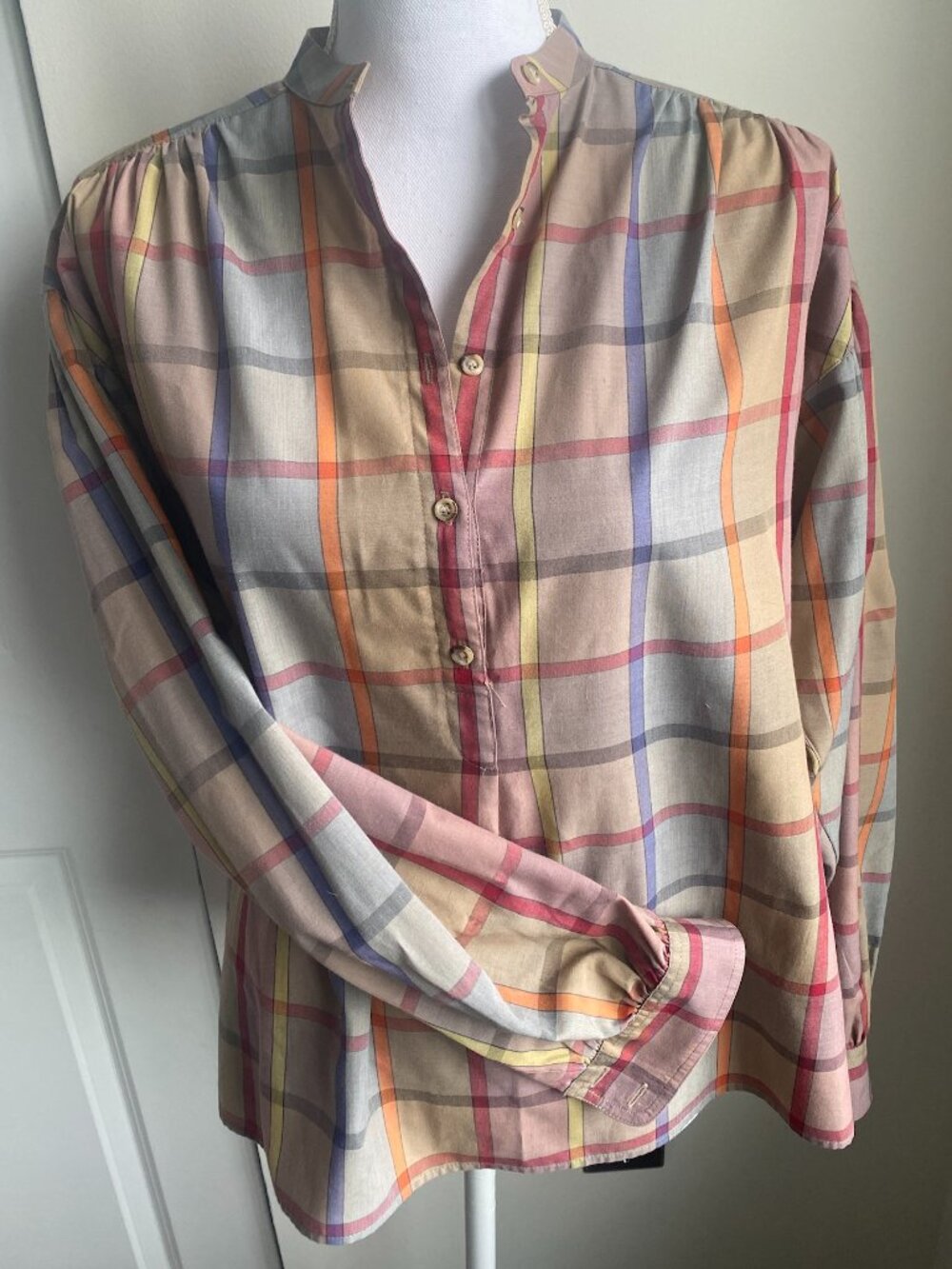 Vintage Liz Claiborne Plaid Blouse Soft Pastel Button Front Top